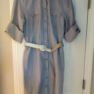 Tahari size 8 shirt dress